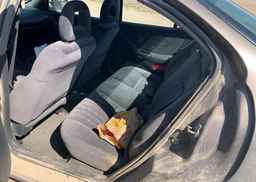 2003 PONTIAC GRAND PRIX SE