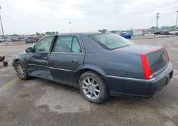 2010 CADILLAC DTS