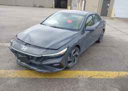 2025 HYUNDAI ELANTRA LUXURY
