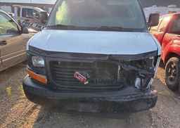2011 GMC SAVANA G2500
