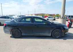 2015 CHRYSLER 200 C V6