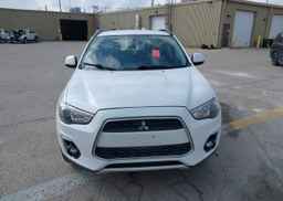 2015 MITSUBISHI RVR SE