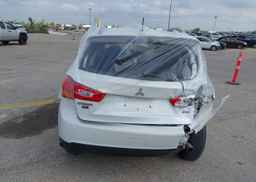 2015 MITSUBISHI RVR SE