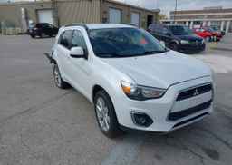 2015 MITSUBISHI RVR SE