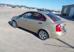 2011 HYUNDAI ACCENT GLS