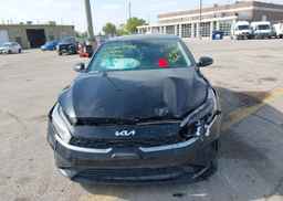 2023 KIA FORTE EX