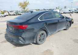 2023 KIA FORTE EX