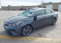 2023 KIA FORTE EX