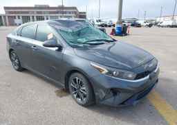2023 KIA FORTE EX