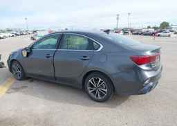 2023 KIA FORTE EX
