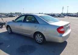 2003 TOYOTA CAMRY SE