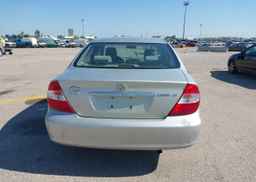 2003 TOYOTA CAMRY SE