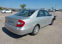 2003 TOYOTA CAMRY SE