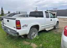 2002 GMC SIERRA 2500 SL