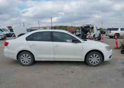 2012 VOLKSWAGEN JETTA 2.0