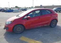 2013 KIA RIO5 LX+