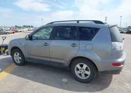2013 MITSUBISHI OUTLANDER ES