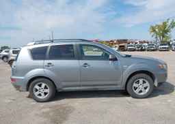 2013 MITSUBISHI OUTLANDER ES