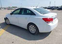 2011 CHEVROLET CRUZE LS