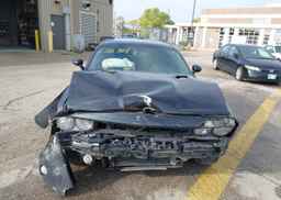 2011 DODGE CHALLENGER SE