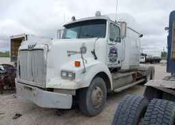 2006 WESTERN STAR 4900SA