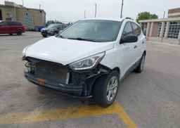 2015 HYUNDAI TUCSON GL