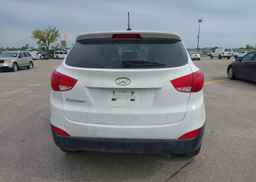 2015 HYUNDAI TUCSON GL