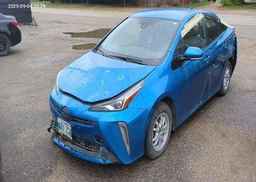 2019 TOYOTA PRIUS AWD-E