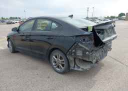 2017 HYUNDAI ELANTRA GL