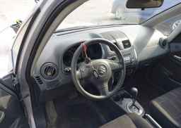 2011 SUZUKI SX4