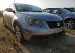 2011 SUZUKI KIZASHI S