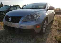2011 SUZUKI KIZASHI S