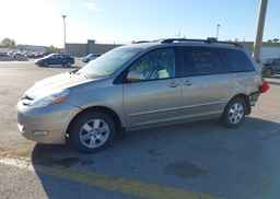 2009 TOYOTA SIENNA CE V6