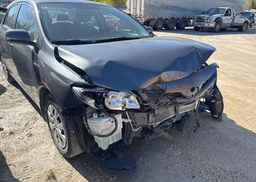 2013 TOYOTA COROLLA CE