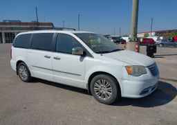2014 CHRYSLER TOWN & COUNTRY LIMITED