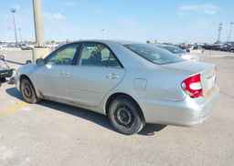2003 TOYOTA CAMRY LE