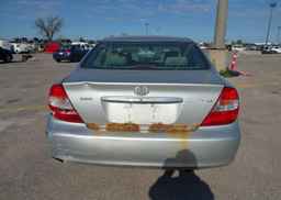 2003 TOYOTA CAMRY LE