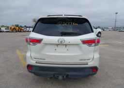2016 TOYOTA HIGHLANDER LIMITED V6