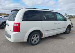 2010 DODGE GRAND CARAVAN SXT