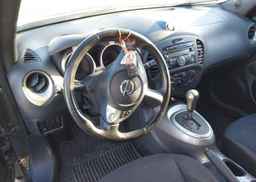 2011 NISSAN JUKE SL