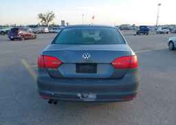 2011 VOLKSWAGEN JETTA 2.0