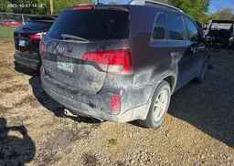 2014 KIA SORENTO LX V6