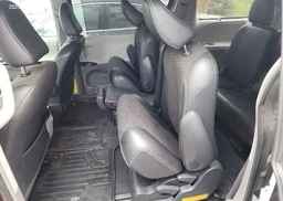 2011 TOYOTA SIENNA SE V6