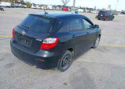 2013 TOYOTA MATRIX