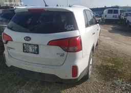 2014 KIA SORENTO EX V6
