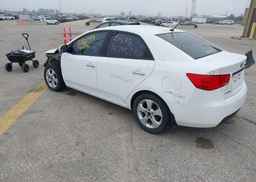 2010 KIA FORTE EX