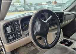 2000 CHEVROLET SUBURBAN 2500 LS