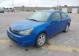 2010 FORD FOCUS SE