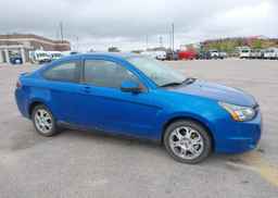 2010 FORD FOCUS SE