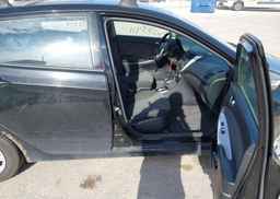 2012 HYUNDAI ACCENT GL